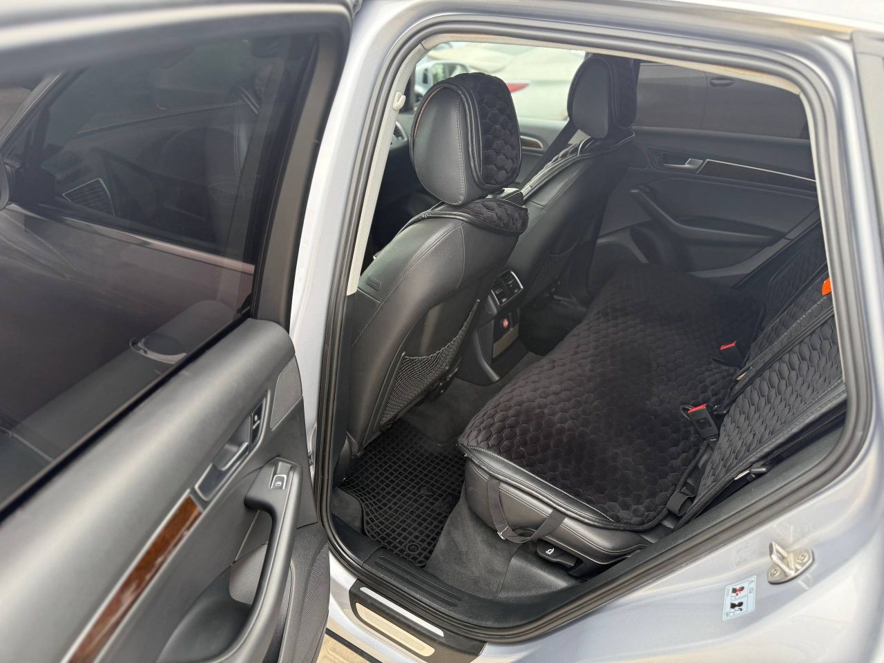 Audi Q5 - фото 16