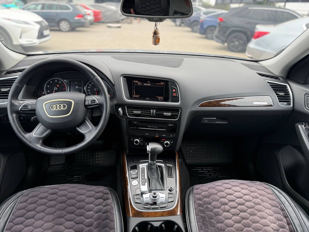 Audi Q5 - фото 11