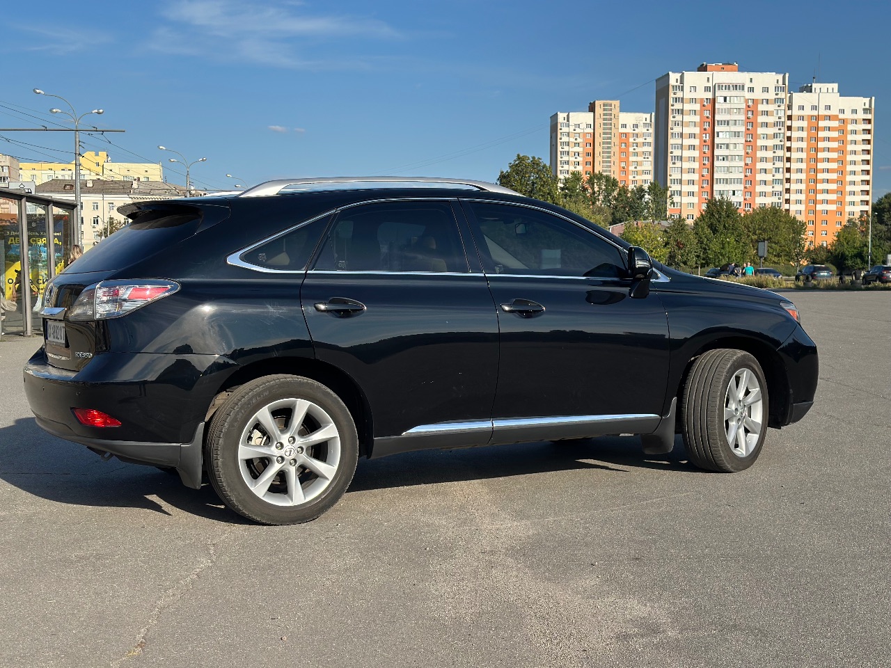 Lexus RX - фото 10