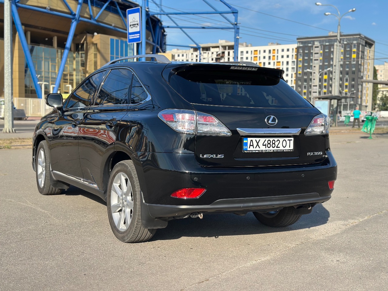 Lexus RX - фото 11