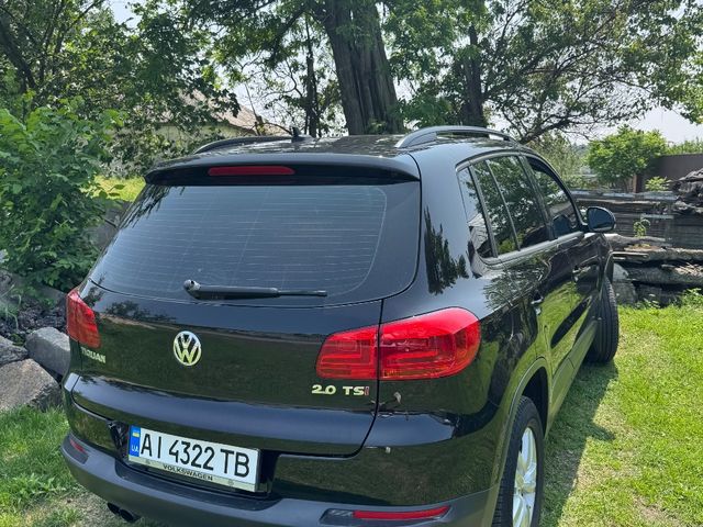 Volkswagen Tiguan - фото 2