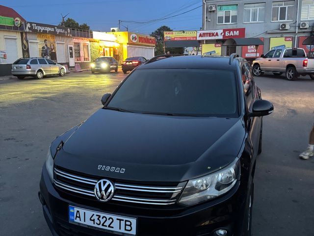 Volkswagen Tiguan - фото 5