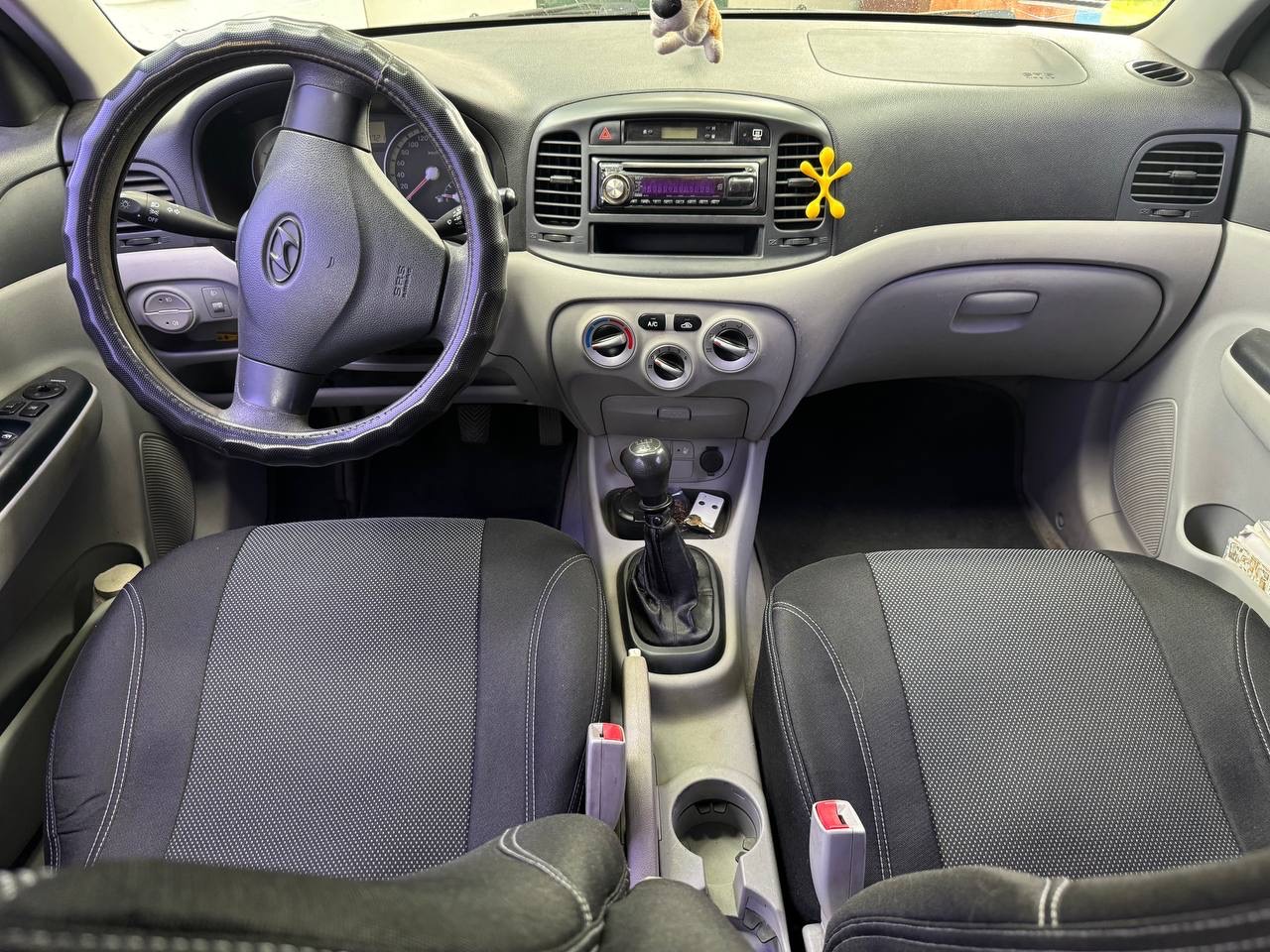 Hyundai Accent - фото 5