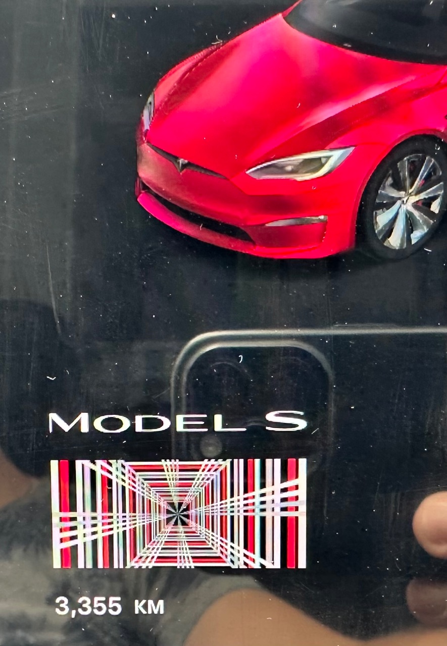 Tesla Model S - фото 16