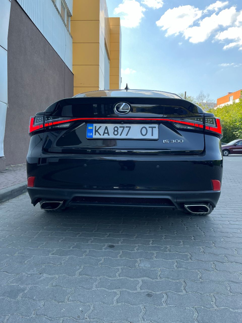 Lexus IS - фото 8