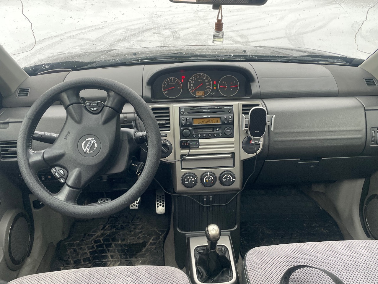 Nissan X-Trail - фото 22