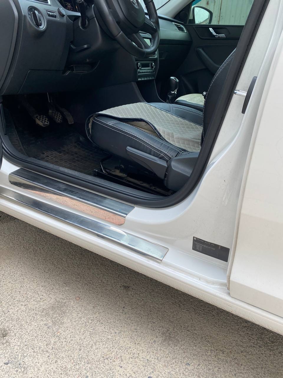 Skoda Rapid - фото 13