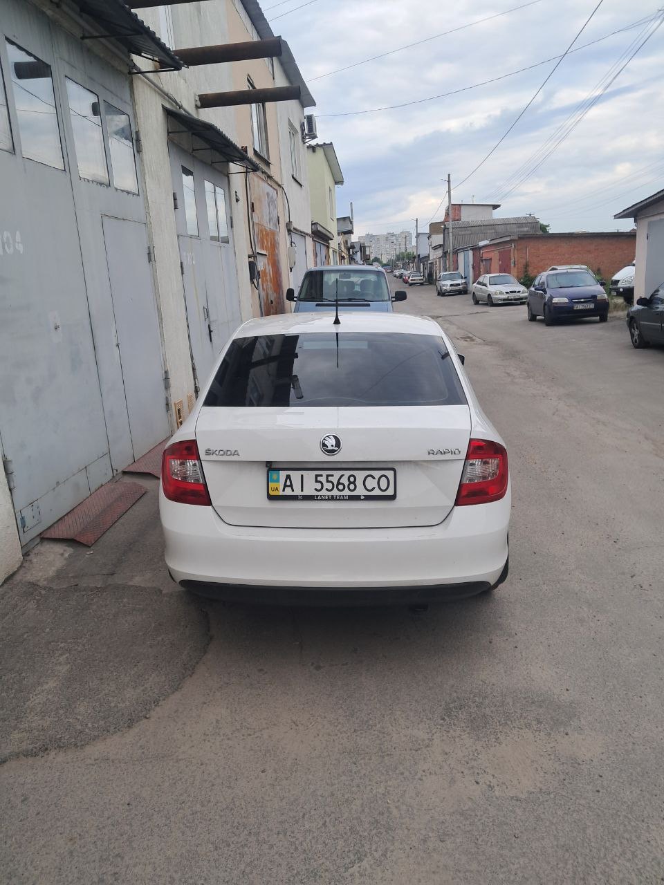 Skoda Rapid - фото 2
