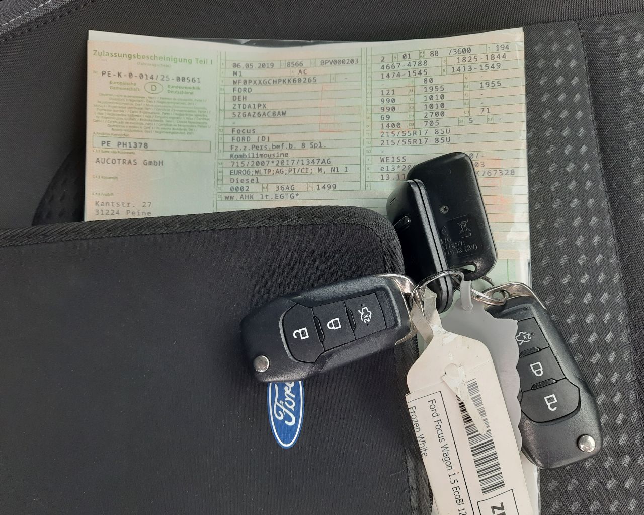 Ford Focus - фото 10