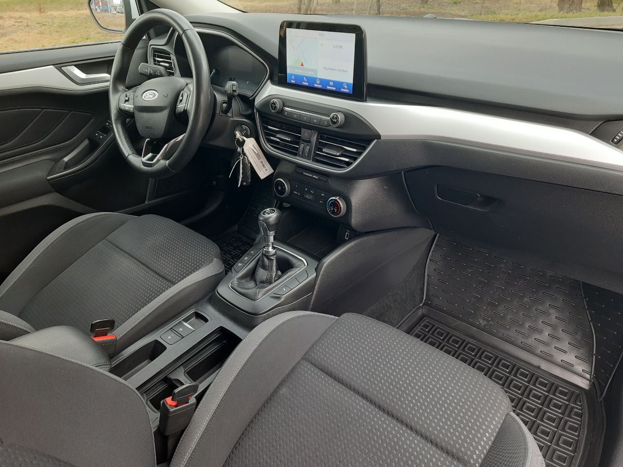 Ford Focus - фото 27