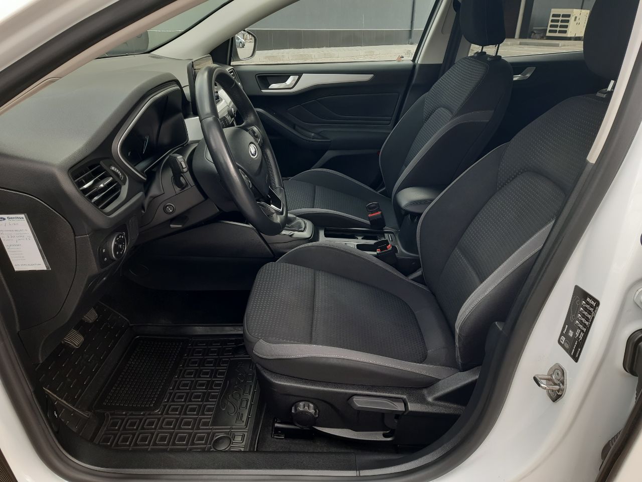 Ford Focus - фото 45