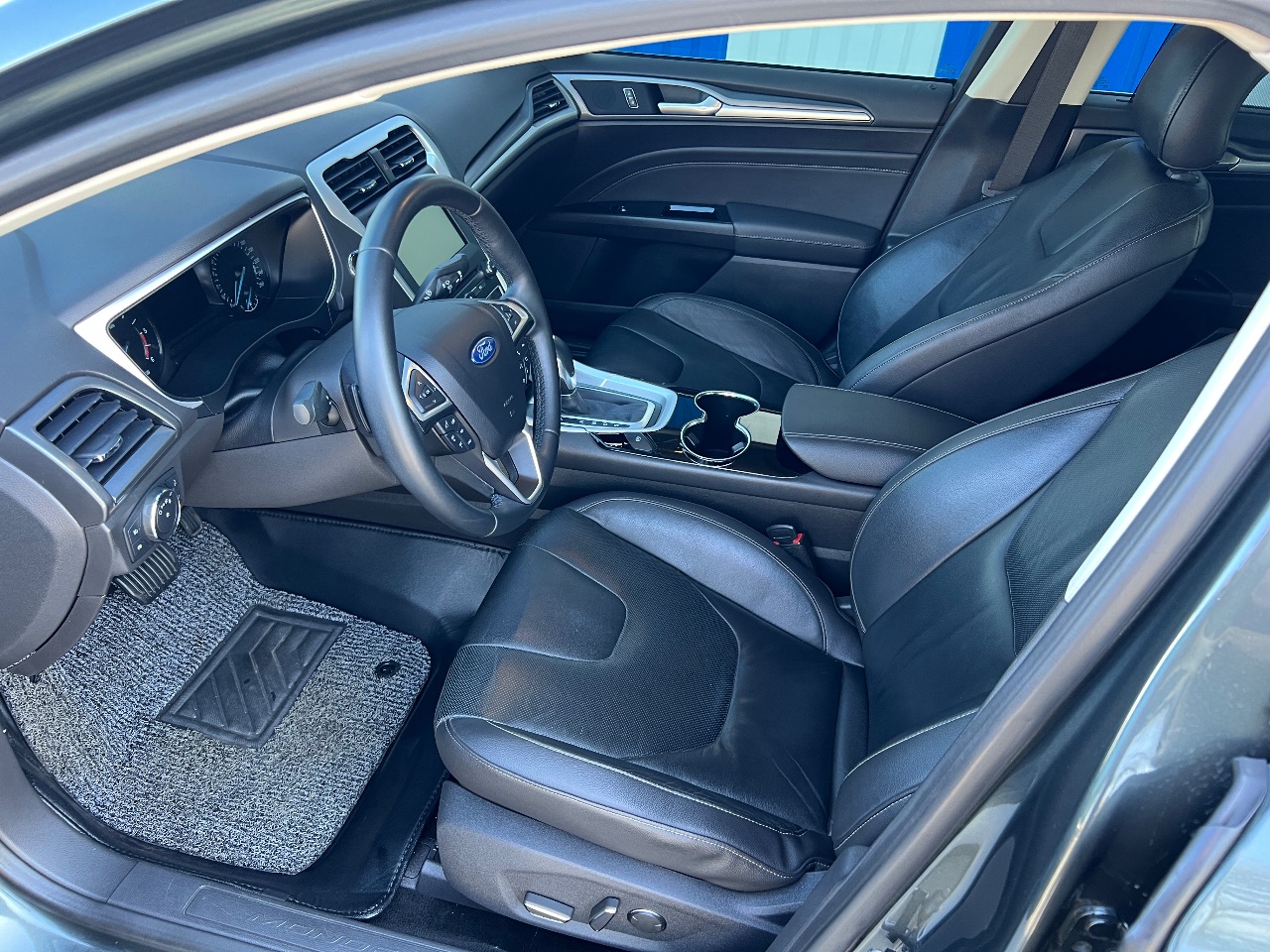 Ford Mondeo - фото 50