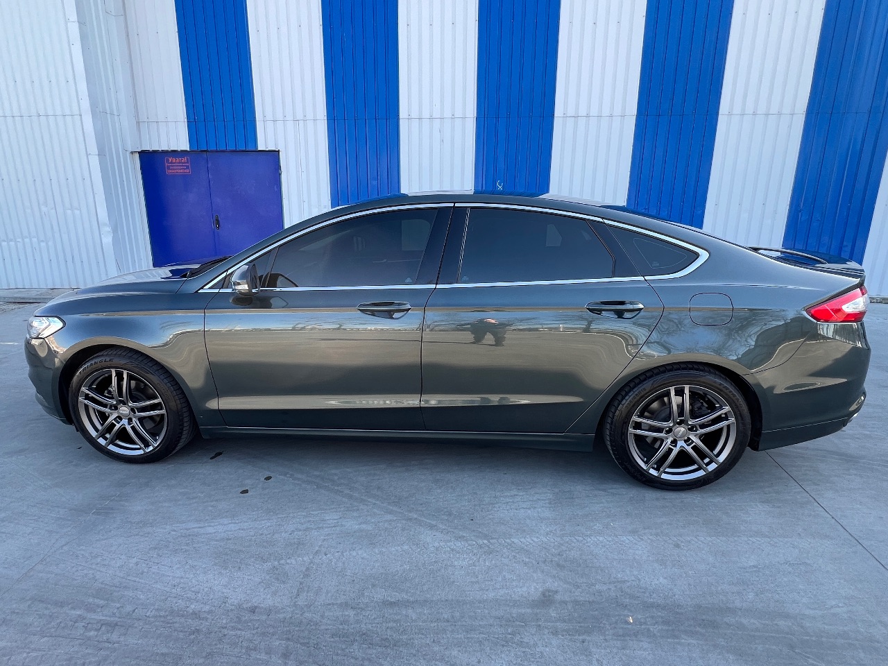 Ford Mondeo - фото 15