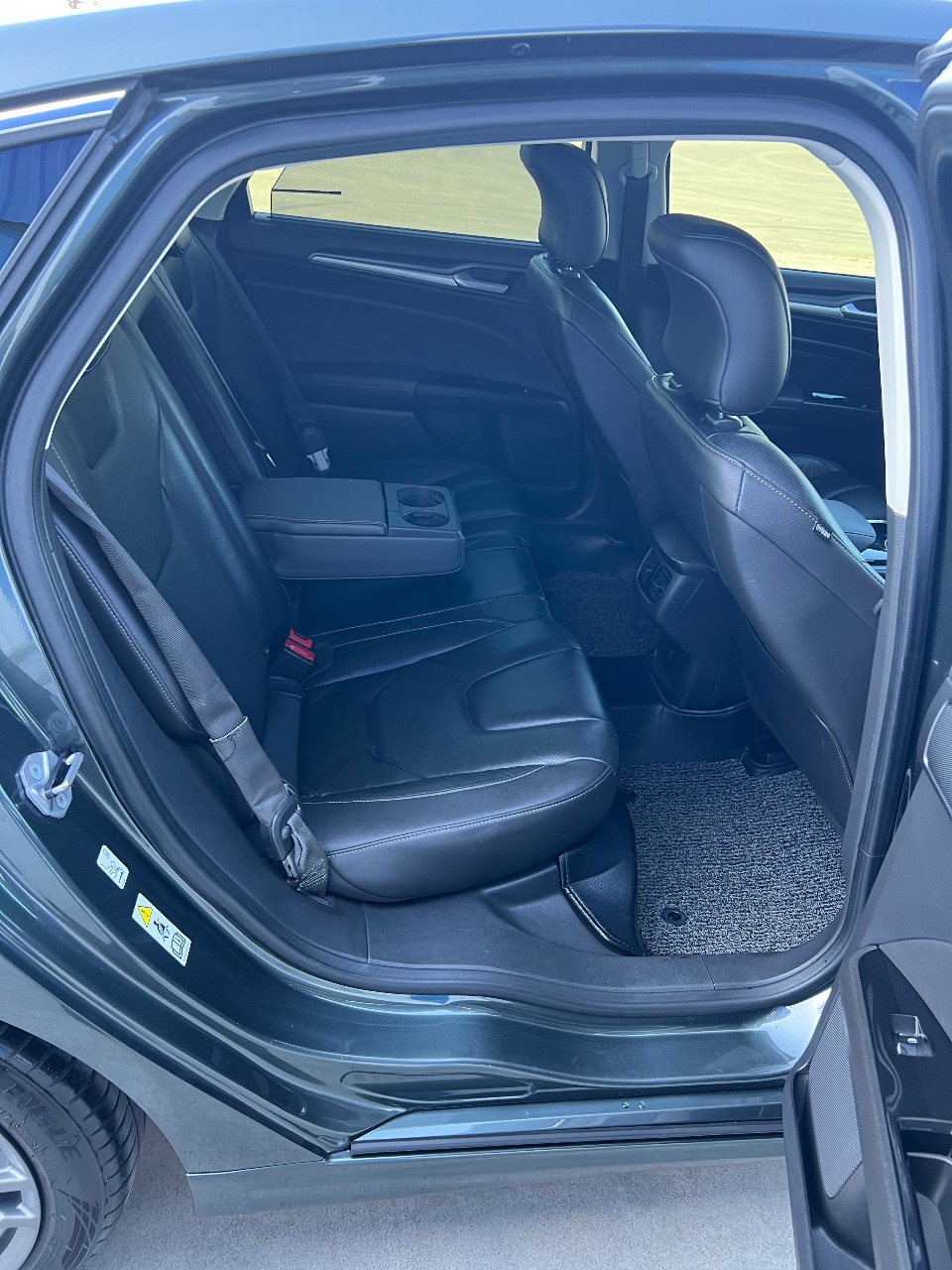 Ford Mondeo - фото 39