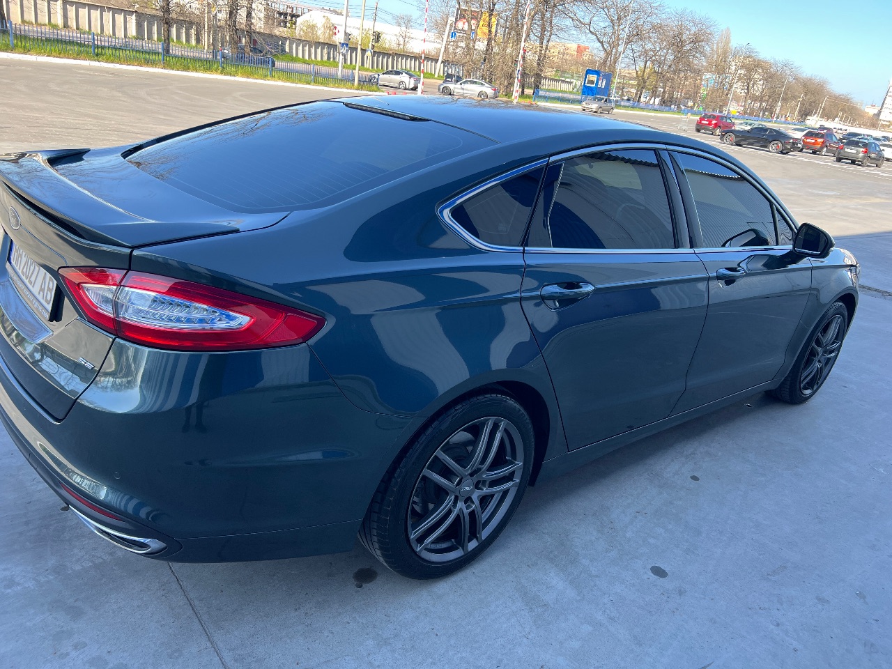 Ford Mondeo - фото 16