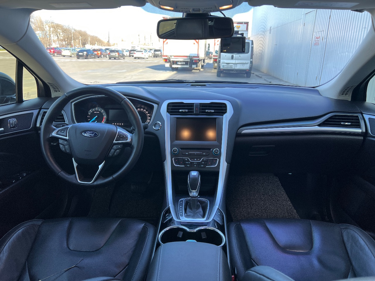 Ford Mondeo - фото 44