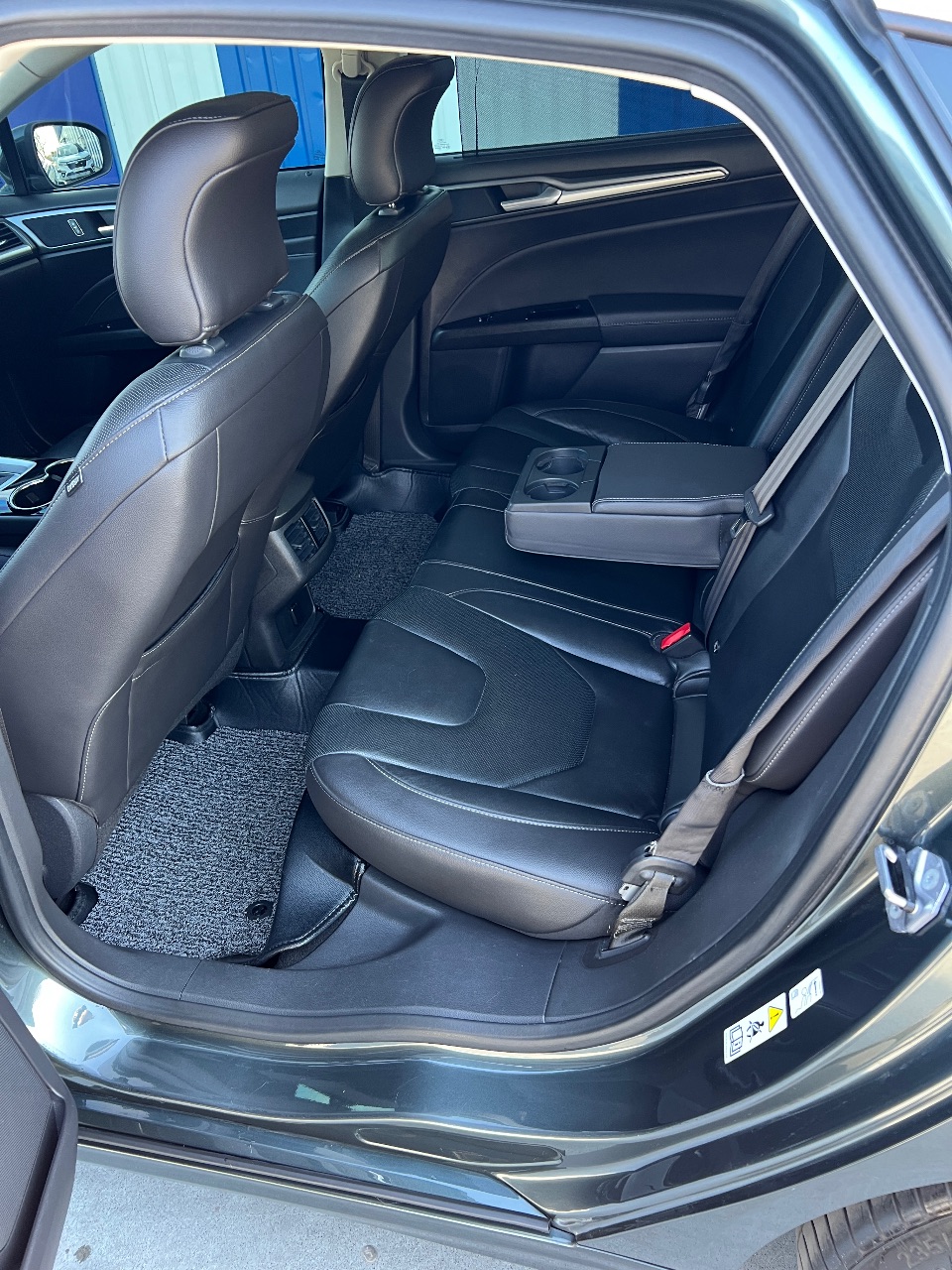 Ford Mondeo - фото 40