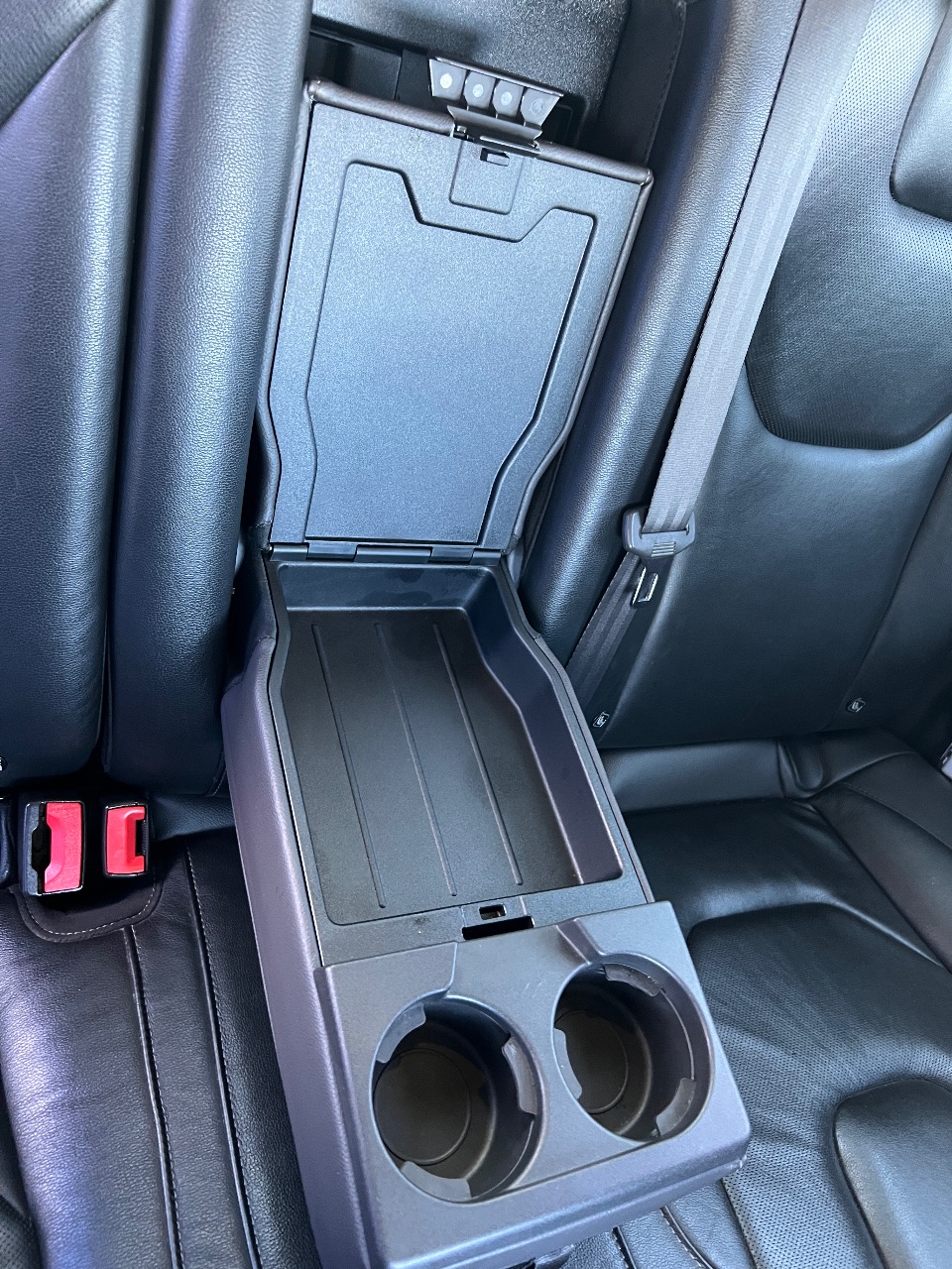 Ford Mondeo - фото 36