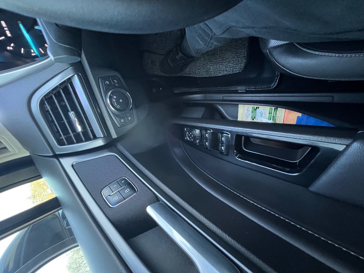 Ford Mondeo - фото 61