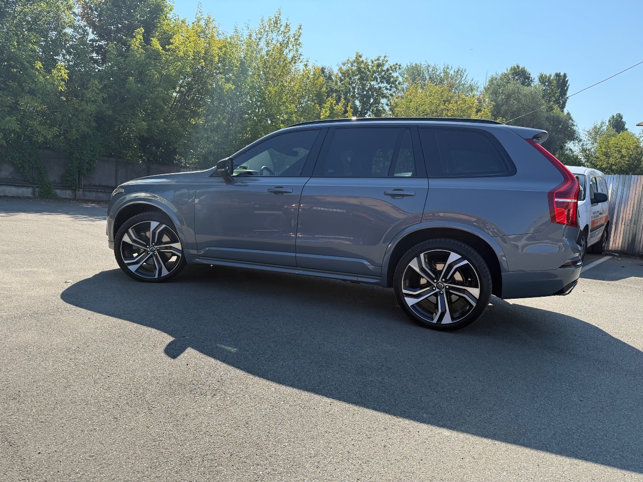 Volvo XC90 - фото 4