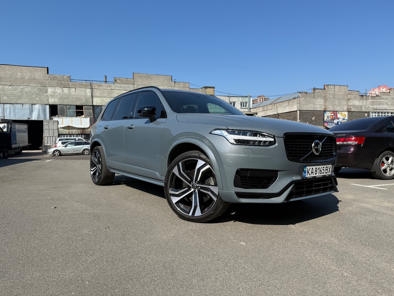 Volvo XC90 - фото 1