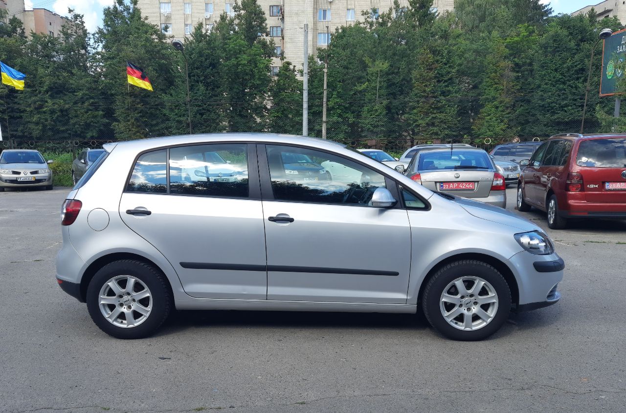 Volkswagen Golf Plus - фото 41
