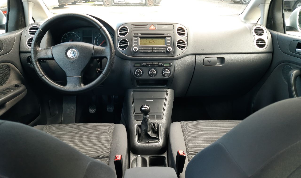 Volkswagen Golf Plus - фото 21