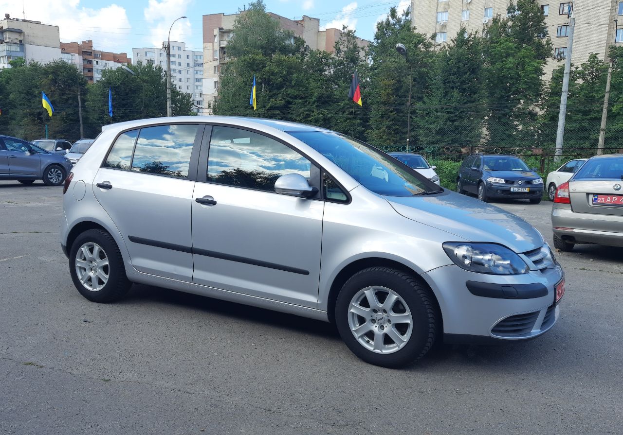 Volkswagen Golf Plus - фото 40