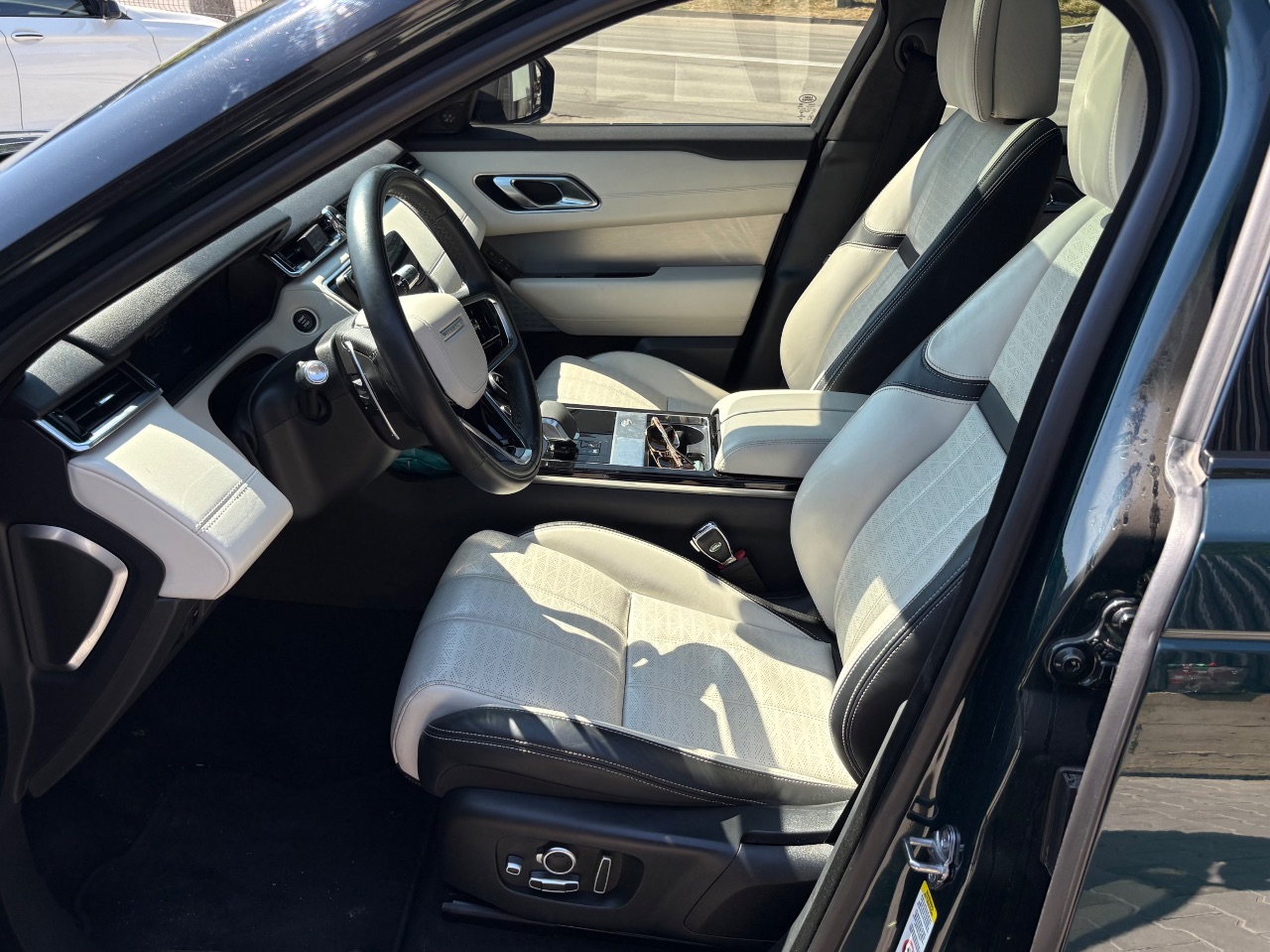 Land Rover Range Rover Velar - фото 4