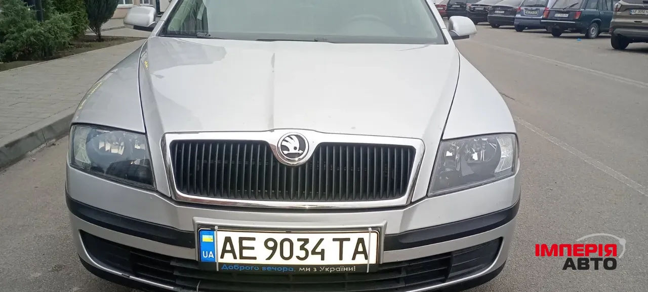 Skoda Octavia - фото 2