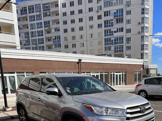 Toyota Highlander - зображення 3