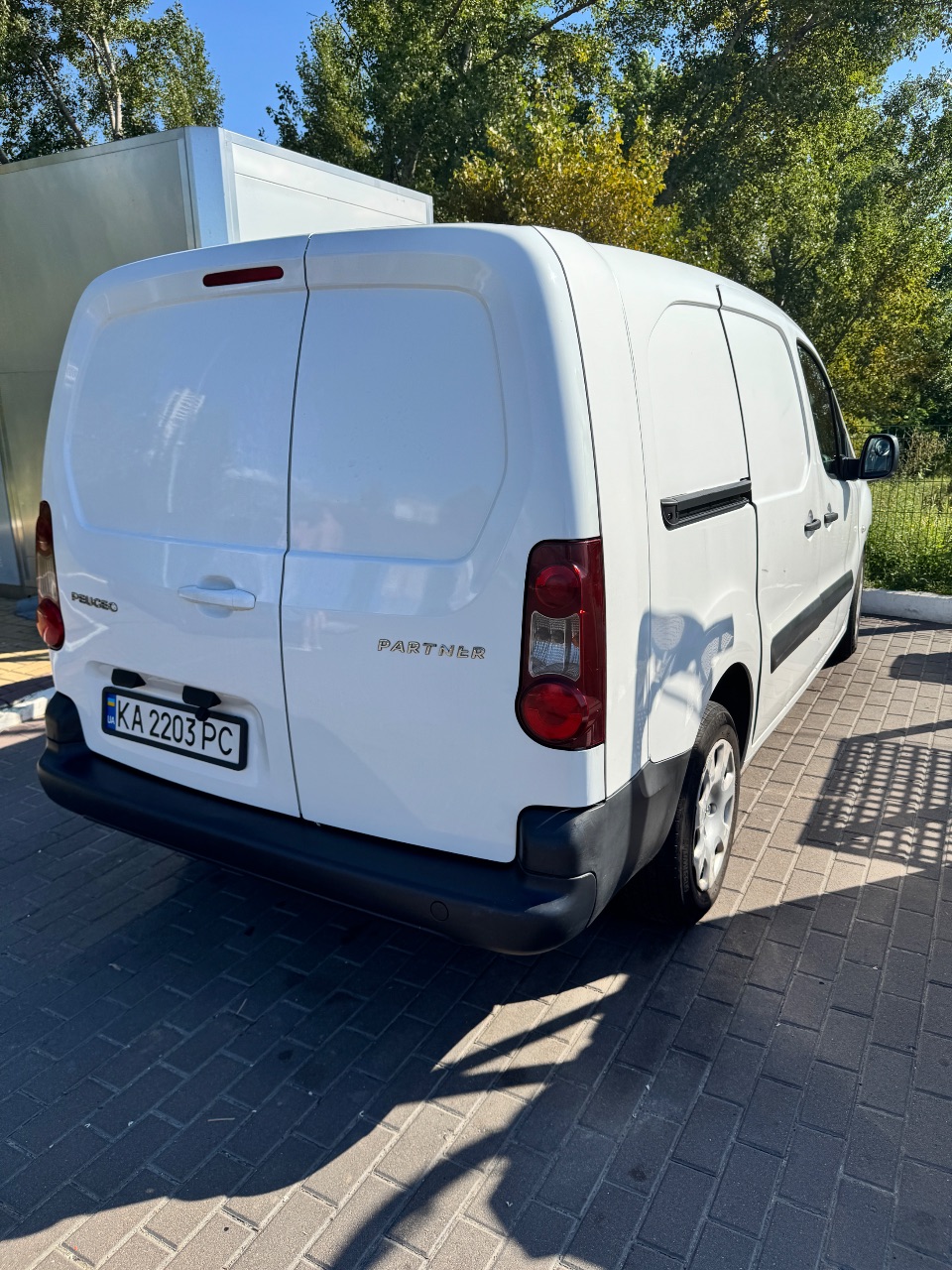 Peugeot Partner - фото 4