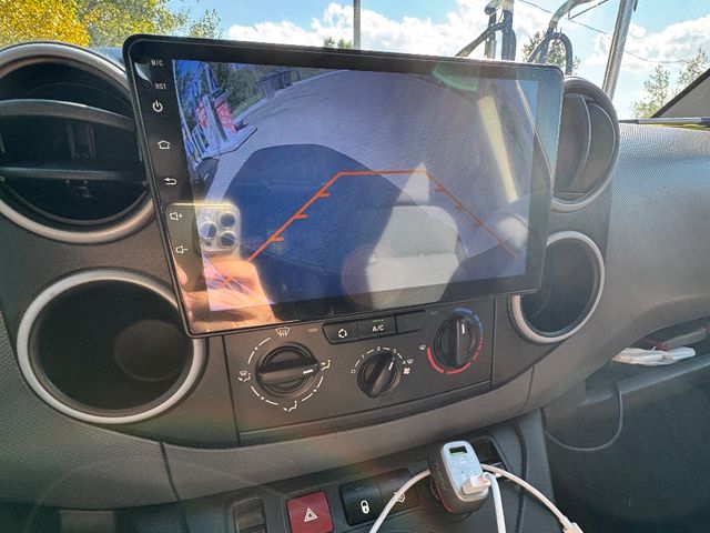 Peugeot Partner - фото 2