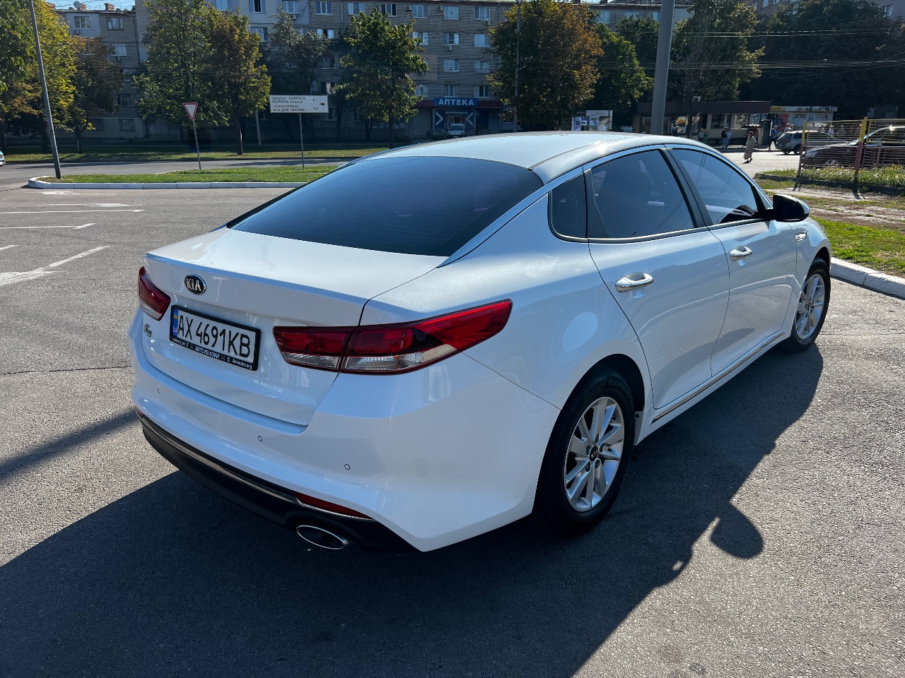 Kia K5 - фото 5