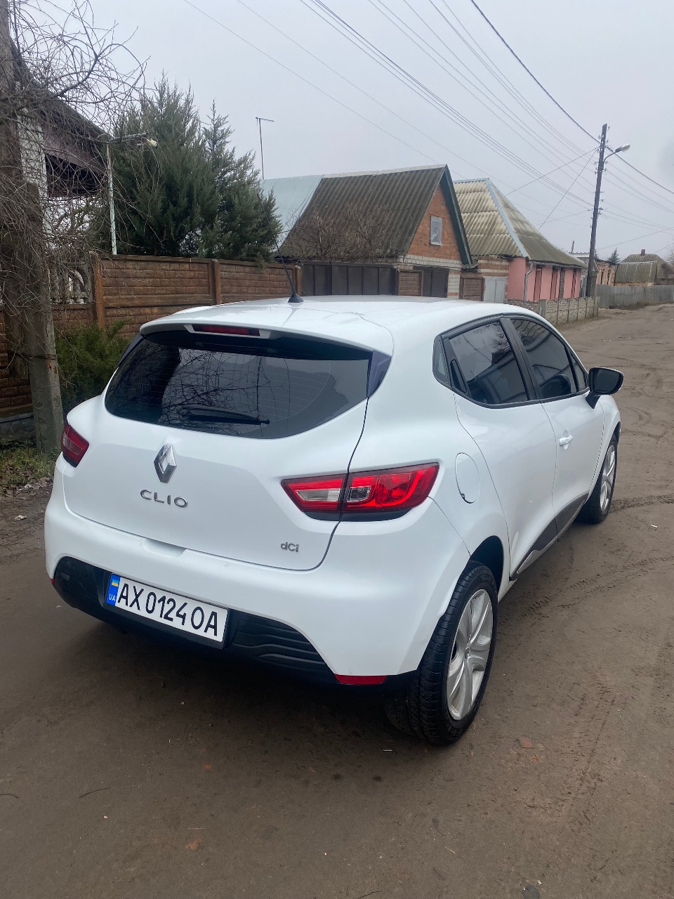 Renault Clio - фото 6