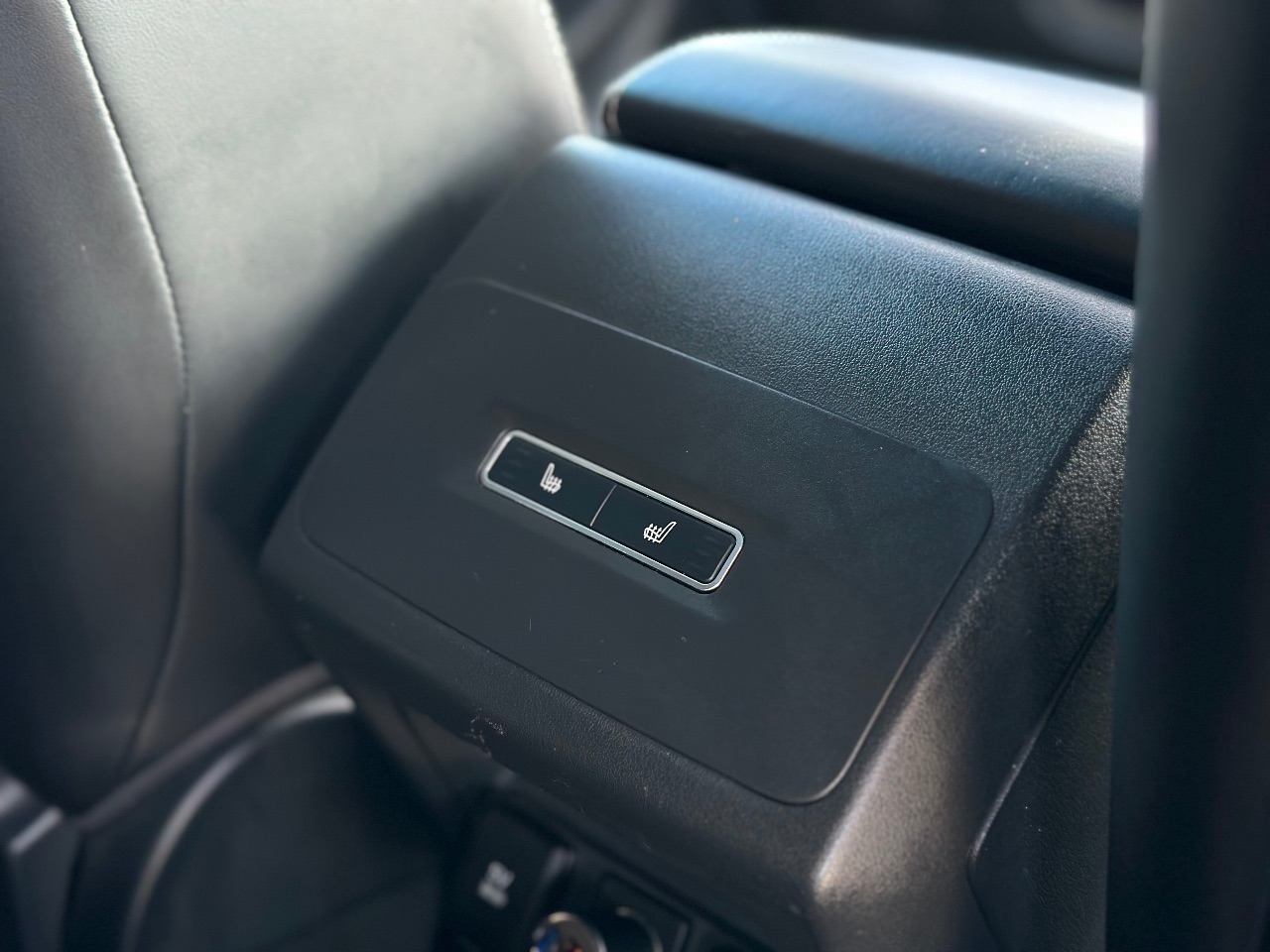 Jaguar I-Pace - фото 7