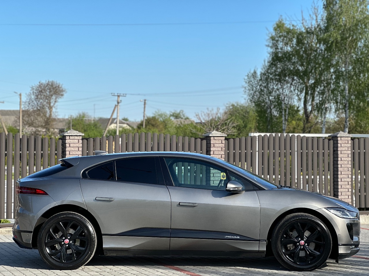 Jaguar I-Pace - фото 26