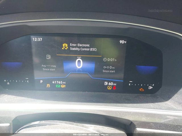Volkswagen Tiguan - фото 5