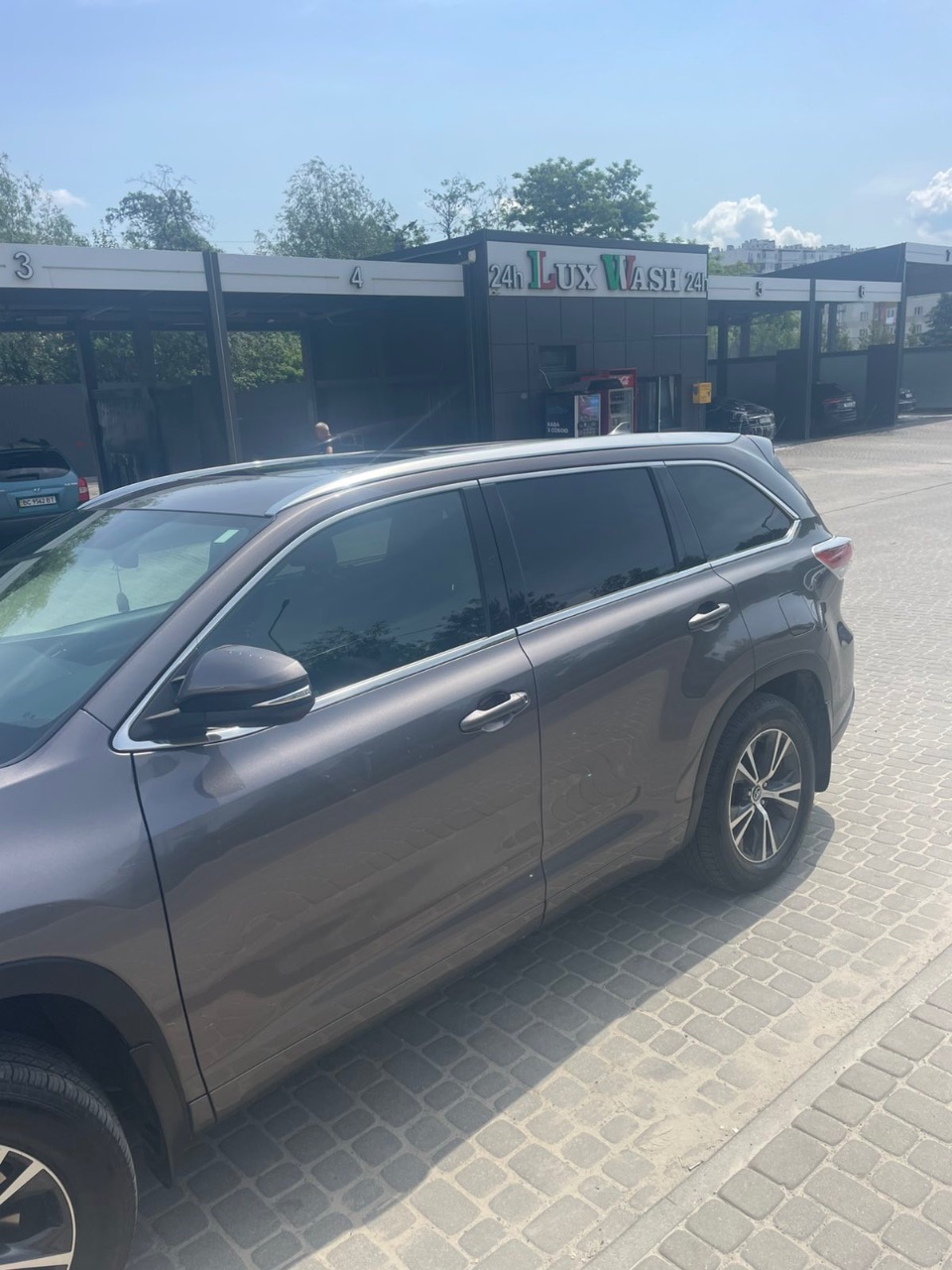 Toyota Highlander - фото 4