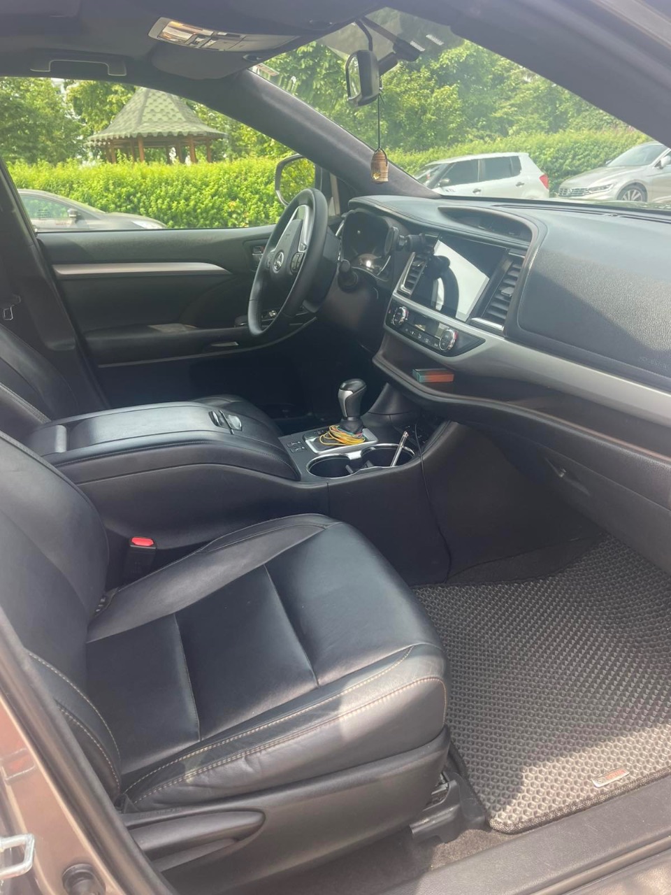 Toyota Highlander - фото 8