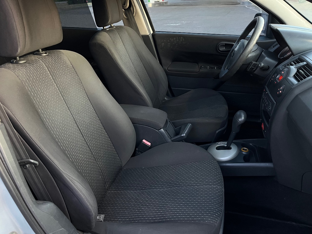 Renault Megane - фото 22