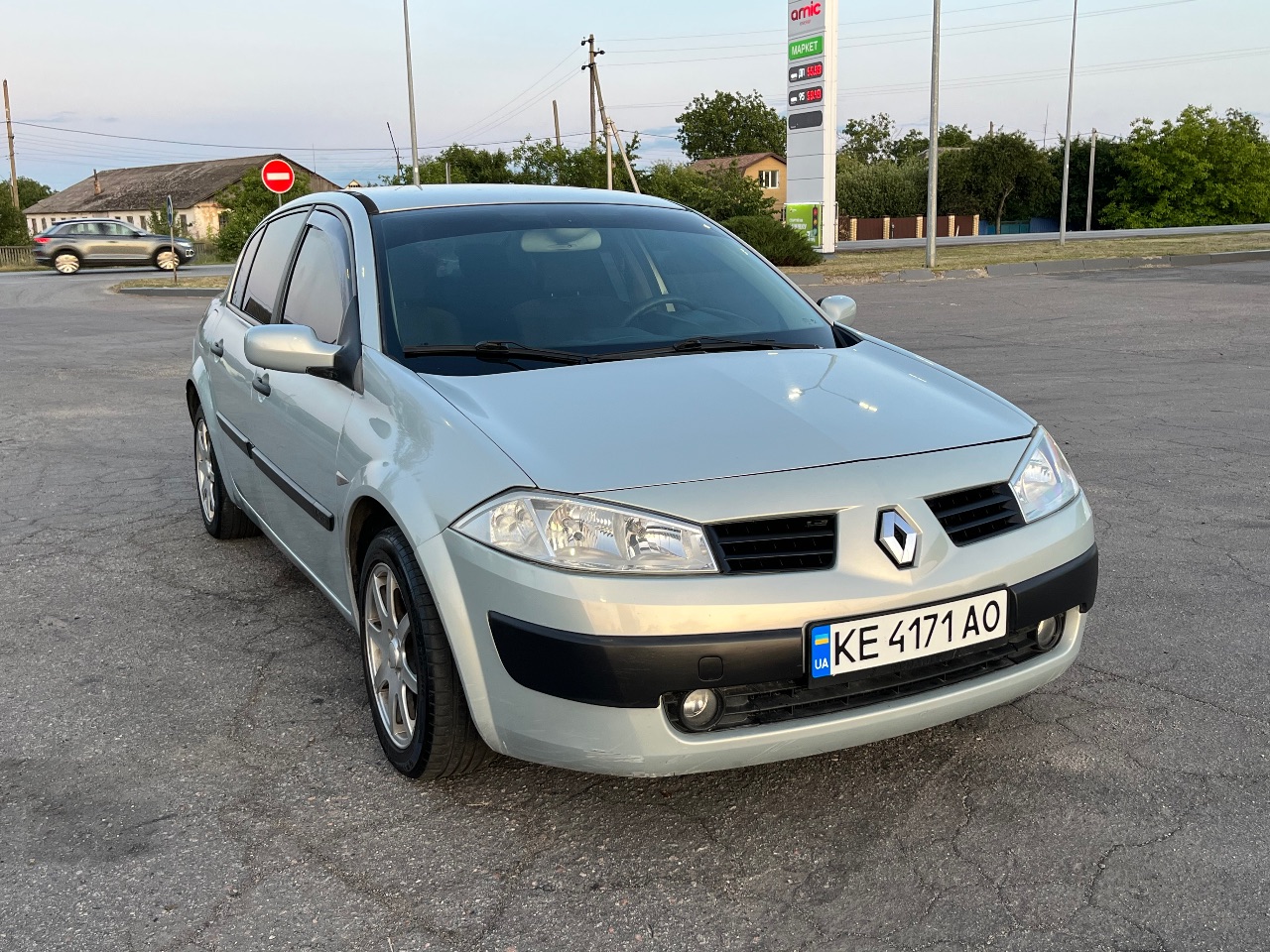 Renault Megane - фото 16