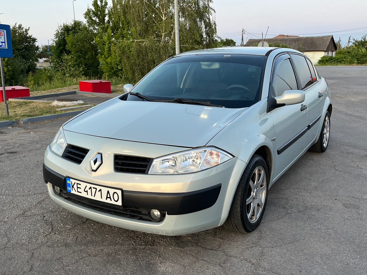 Renault Megane - фото 14