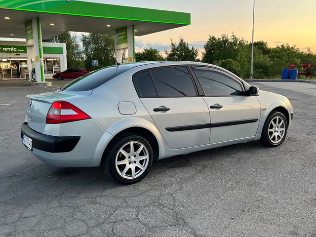Renault Megane - зображення 4