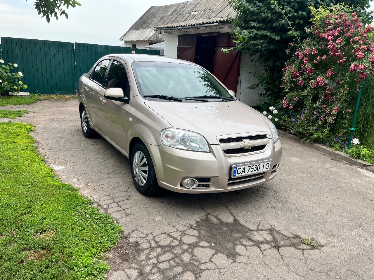 Chevrolet Aveo - фото 6