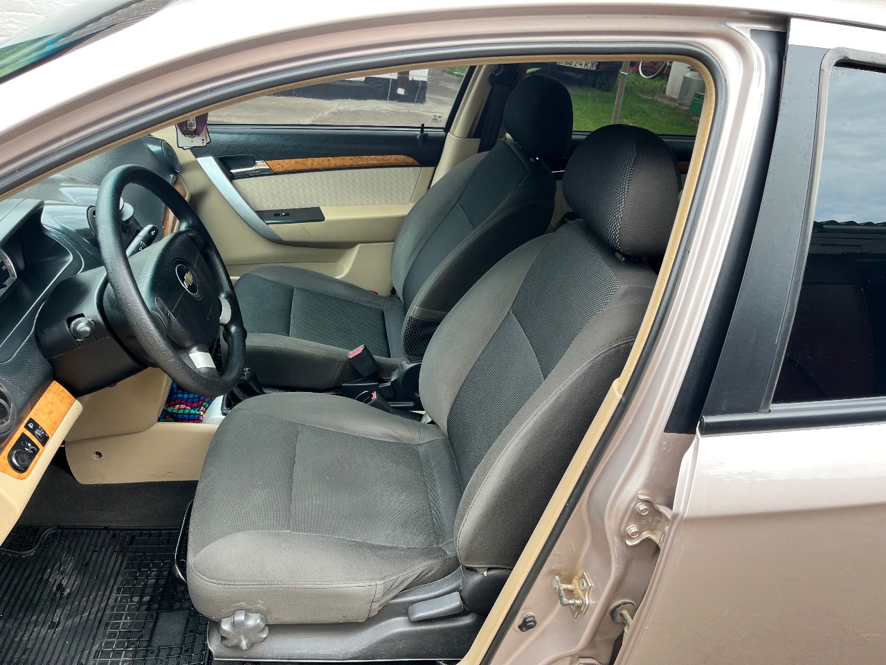 Chevrolet Aveo - фото 9