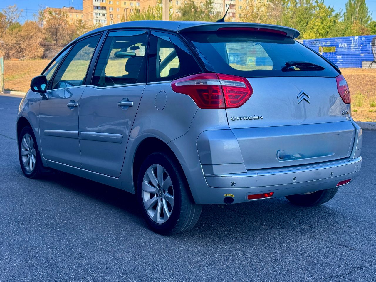 Citroen C4 Picasso - фото 5