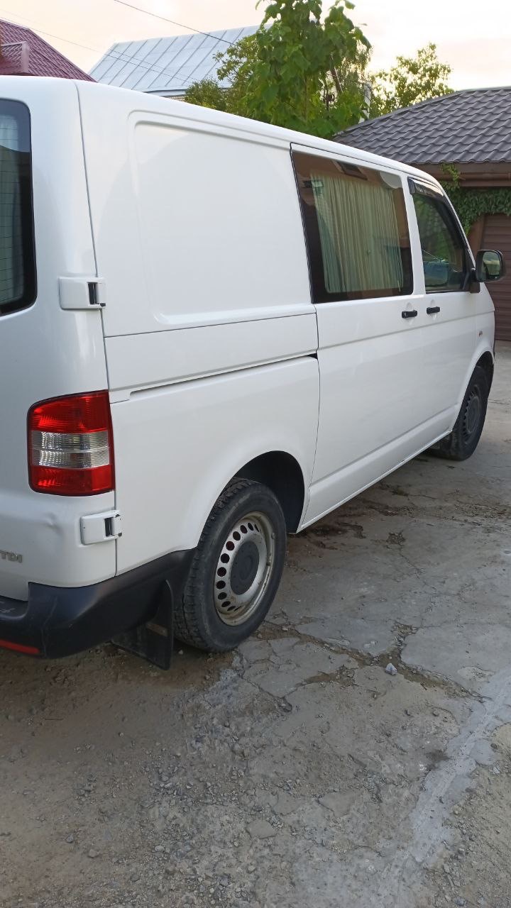 Volkswagen Transporter - фото 8