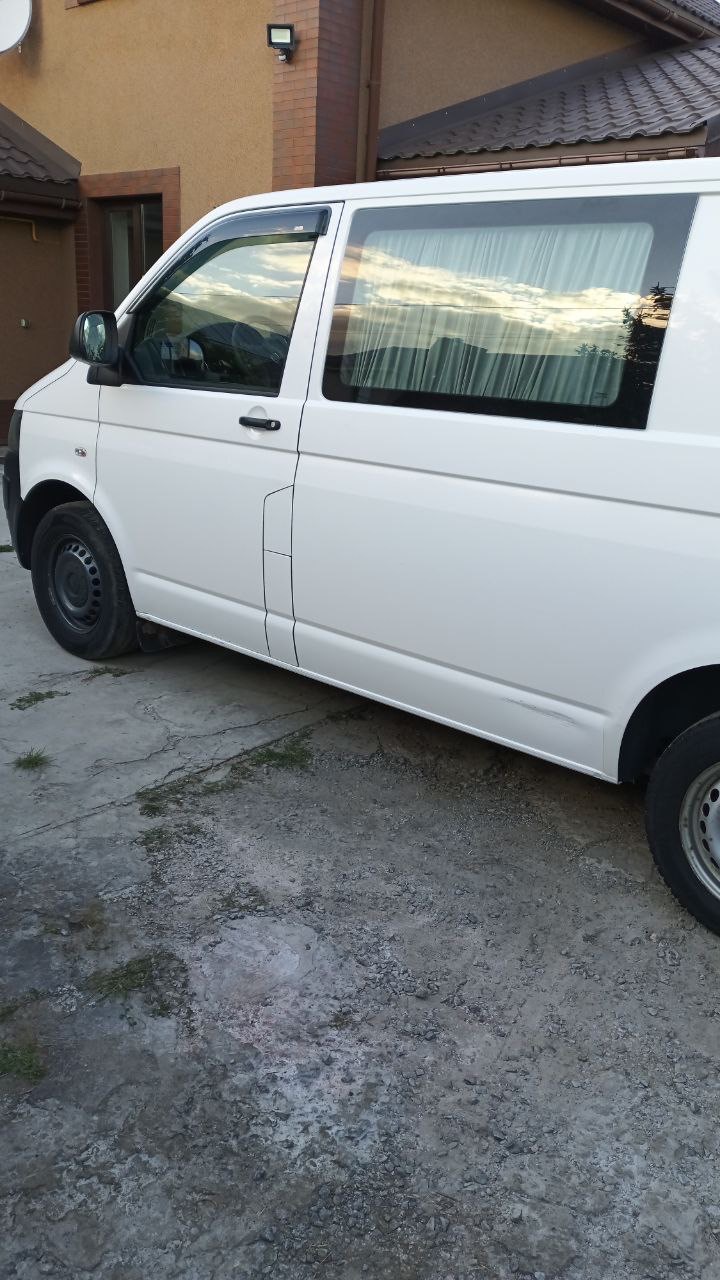 Volkswagen Transporter - фото 12