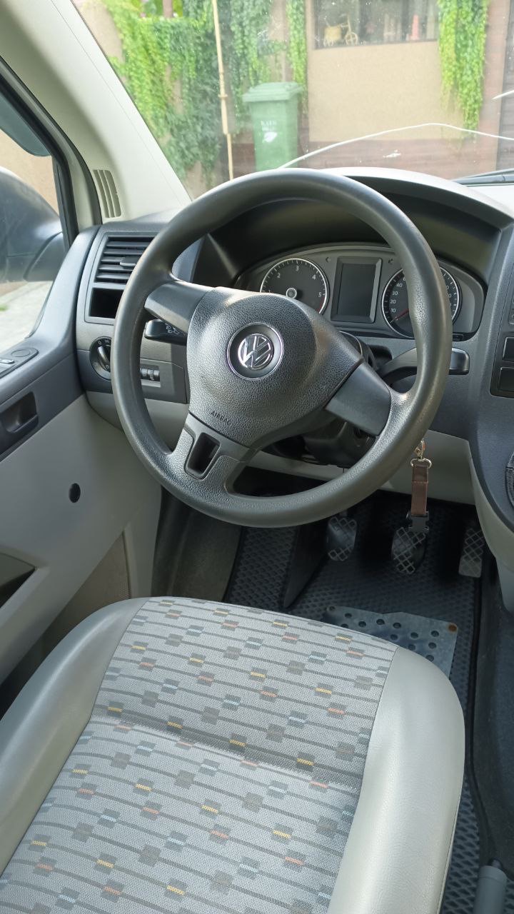 Volkswagen Transporter - фото 4